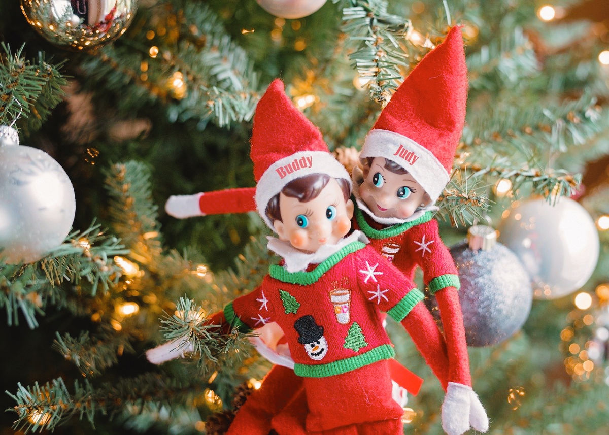 Holiday family Traditions Elf on a shelf SAGA